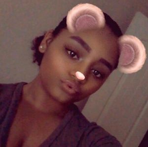 Meet your Posher, Quiana